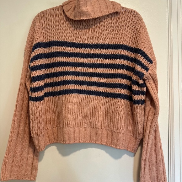 NWT SO Sz:L Pink Navy Stripes Turtleneck Oversized Cropped Pullover Sweater. - Picture 2 of 9